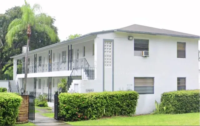 $8,500,000 | 2030 Southwest 3rd Avenue, Miami, FL 33129