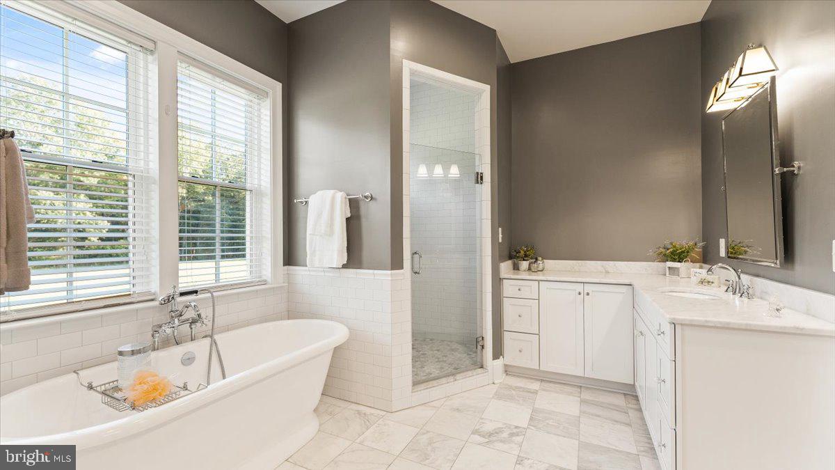 43211 Lucketts Road Leesburg, VA 20176 - Photo 22 of 73 Gallery Image 22