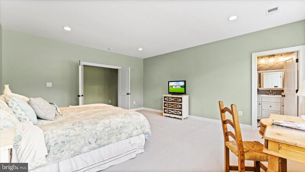 43211 Lucketts Road Leesburg, VA 20176 - Photo 34 of 73 Gallery Image 34