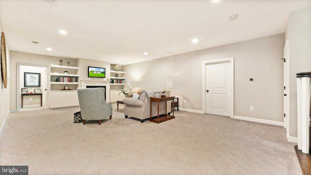 43211 Lucketts Road Leesburg, VA 20176 - Photo 40 of 73 Gallery Image 40
