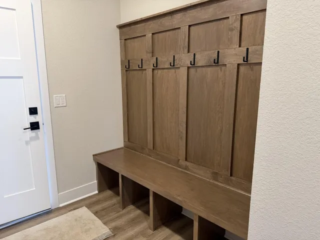 $769,900 | N50W19615 Tamarind Way, Menomonee Falls, WI 53051