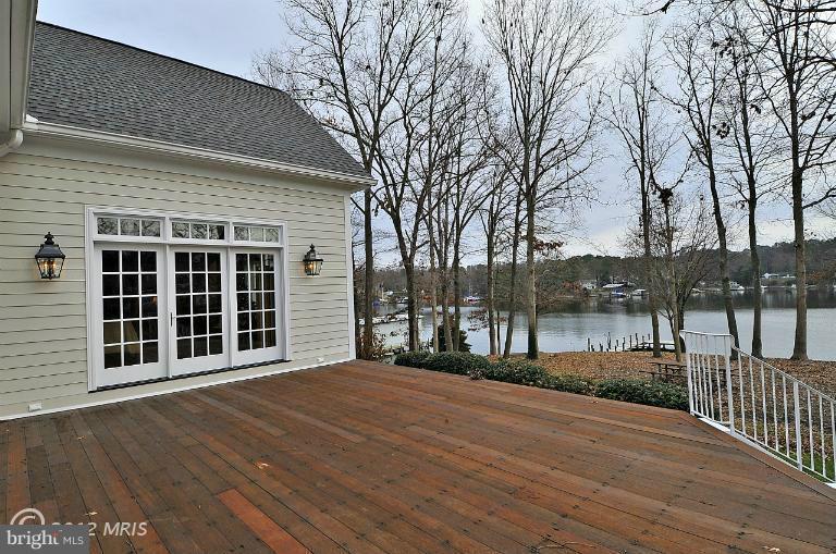1225 Hollidge Road Lusby, MD 20657 - Photo 10 of 29 Exterior (Rear)