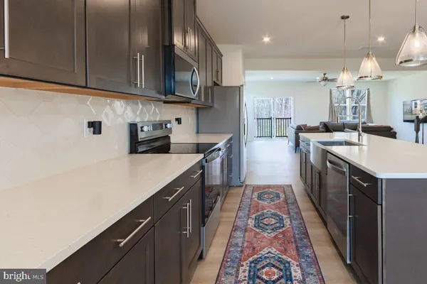 $3,995 | 9920 -B Sir Barton Way, Unit B, Laurel, MD 20723