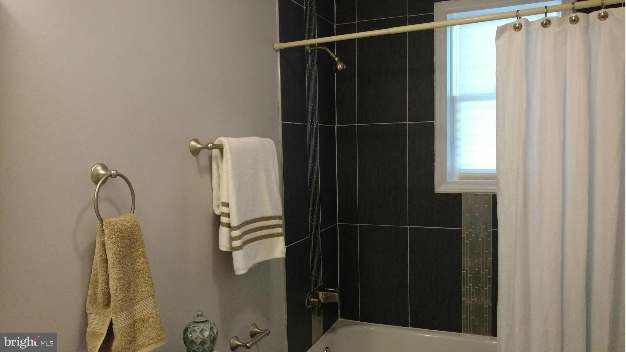 7721 Oxman Road Landover, MD 20785 - Photo 14 of 15 Bath (Master)