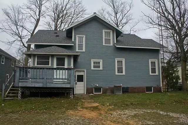 $190,000 | 307 New York Avenue, Dowagiac, MI 49047