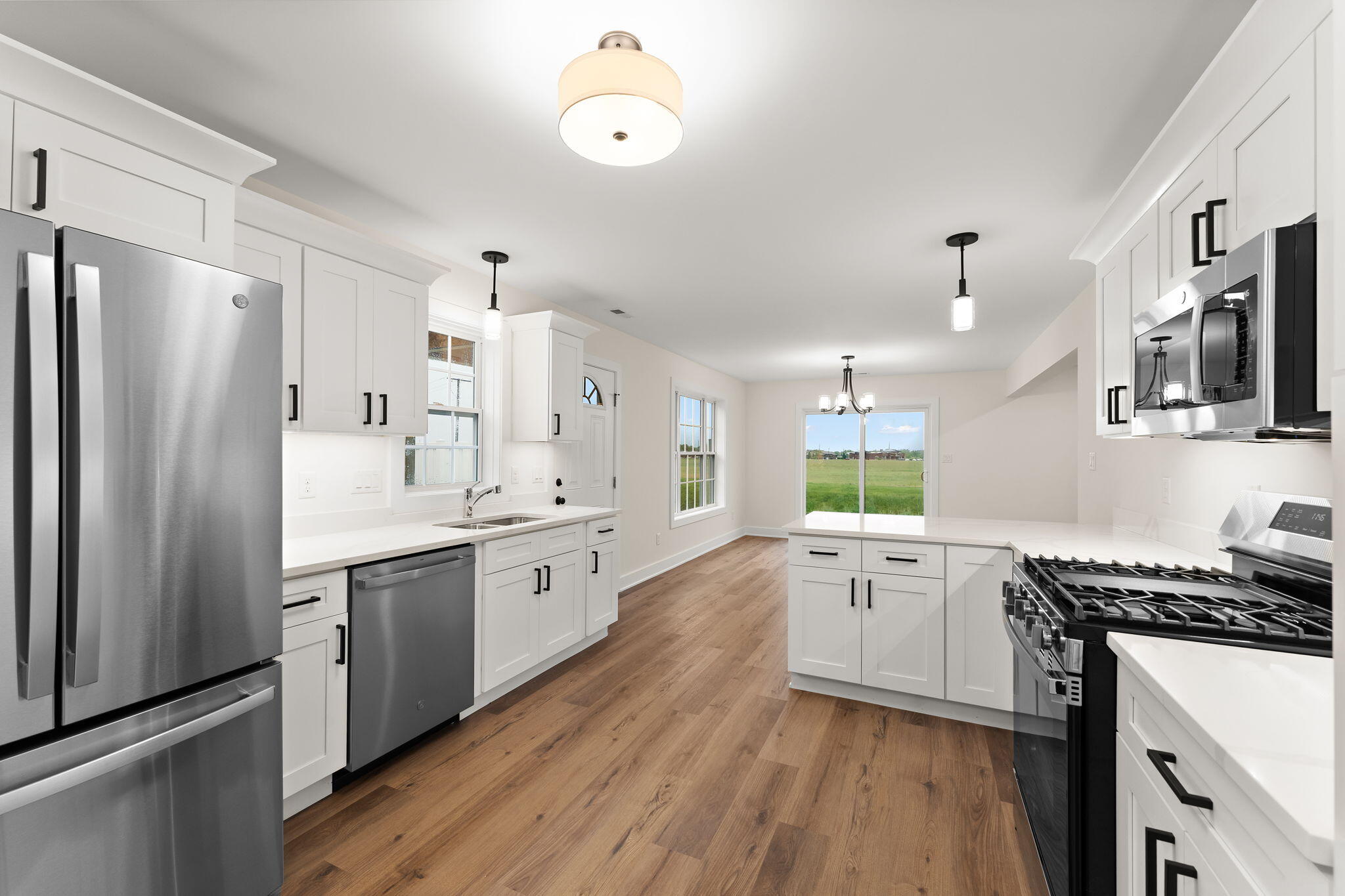 9563 Luebcke Lane East Crown Point, IN 46307 - Photo 5 of 13 2048x1365