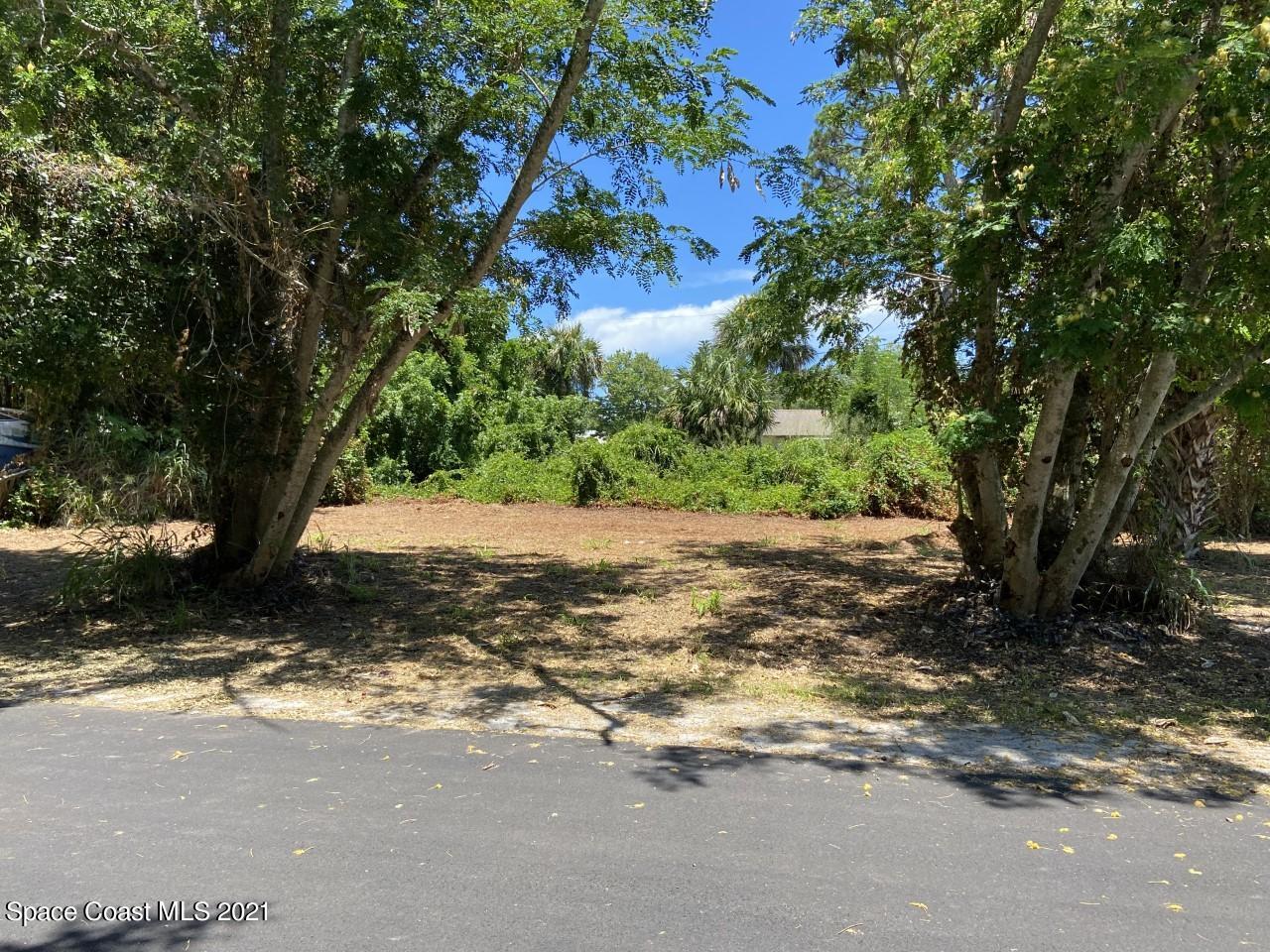 1111 Ver Circle Northeast Palm Bay, FL 32905 - Photo 1 of 4 lot front
