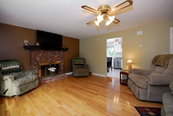 140 Baker Road Swansea, MA 02777 - Photo 10 of 26 Gallery Image 10