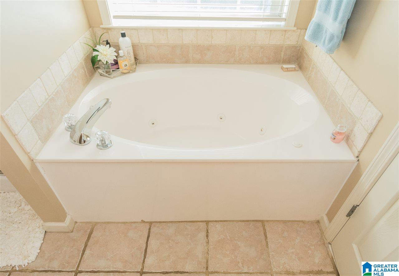 310 Victoria Station Alabaster, AL 35114 - Photo 20 of 35