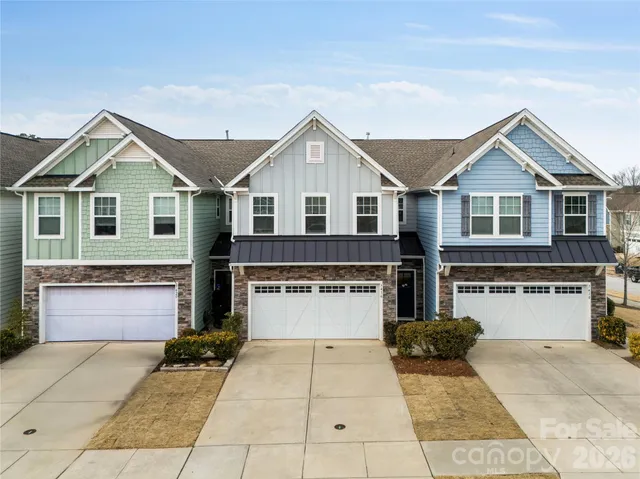 $374,900 | 7416 Hartsfield Drive, Lancaster, SC 29720