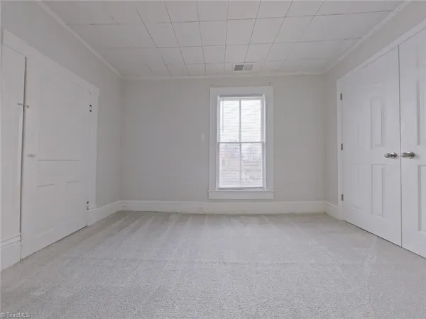 $2,700 | 304 Oakwood Street, High Point, NC 27262