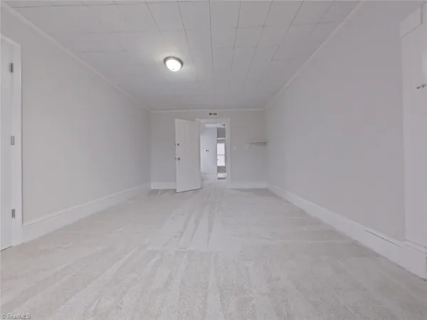 $2,700 | 304 Oakwood Street, High Point, NC 27262