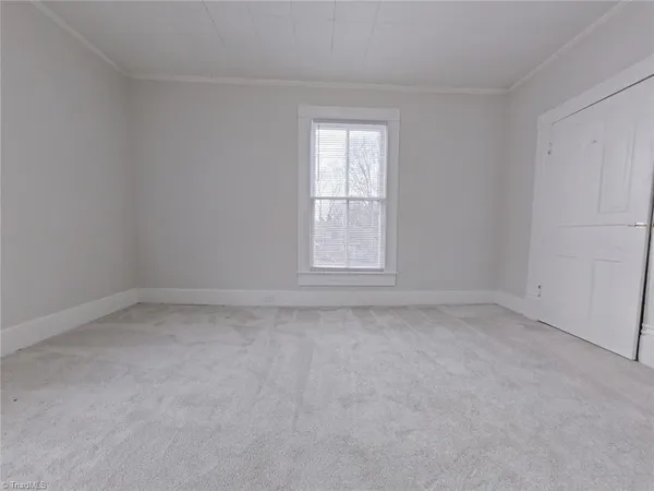 $2,700 | 304 Oakwood Street, High Point, NC 27262