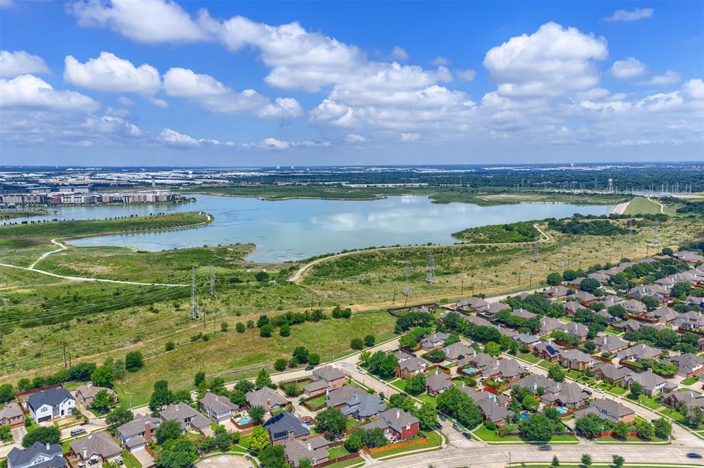 9446 Abbey Road Irving, TX 75063 - Photo 37 of 40