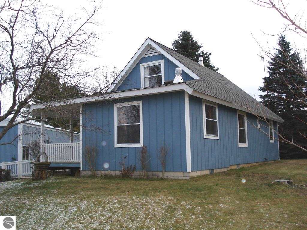 570 East North County Line Road Farwell, MI 48622 - Photo 22 of 32 1793350-21.JPG