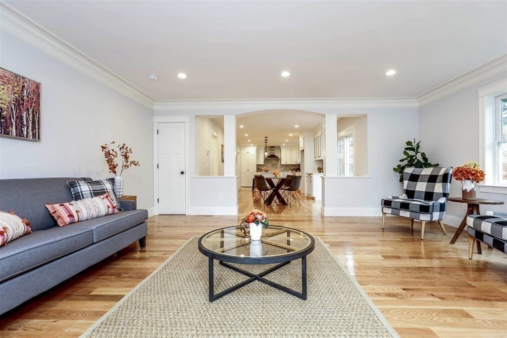 38 Wilmington Road Burlington, MA 01803 - Photo 15 of 39 Gallery Image 15