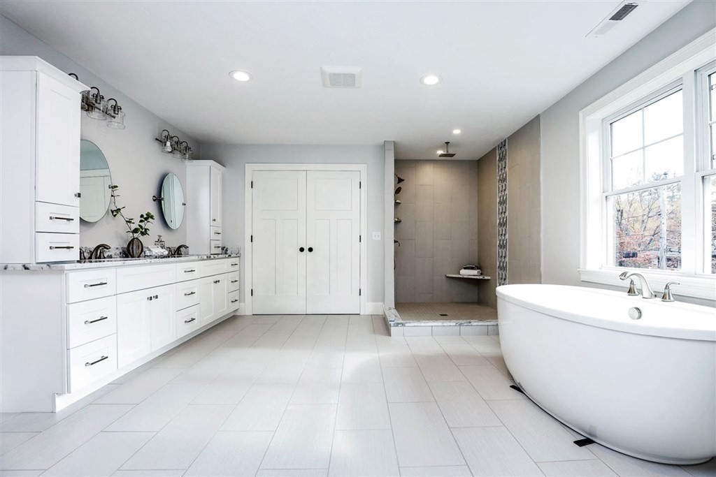 38 Wilmington Road Burlington, MA 01803 - Photo 29 of 39 Gallery Image 29
