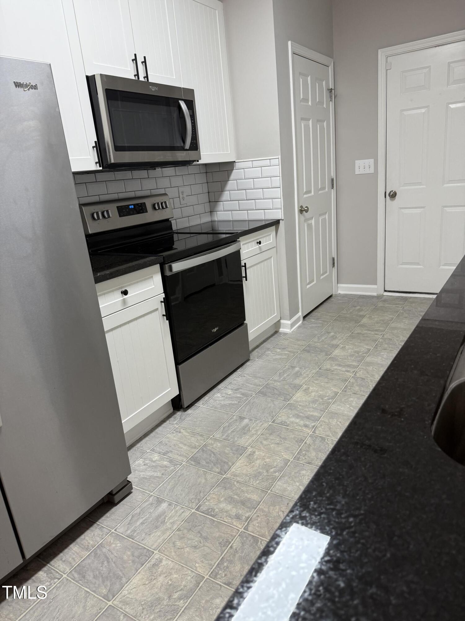 2452 Bay Harbor Drive Raleigh, NC 27604 - Photo 2 of 38 beyc68ae21f85a6b2