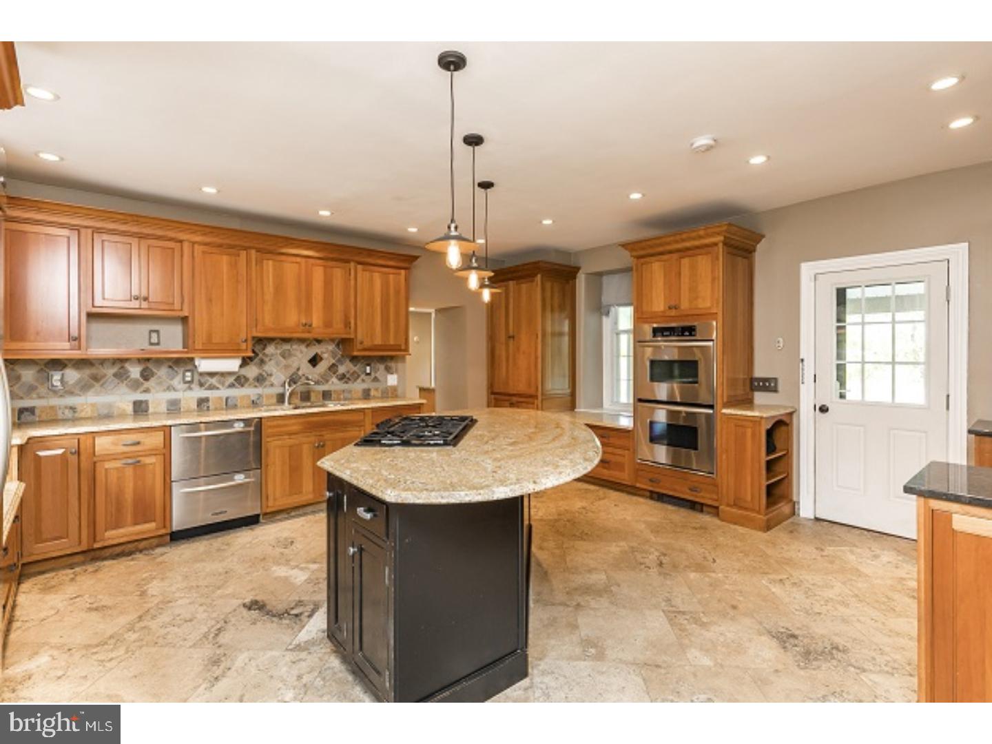 2824 Yost Road Perkiomenville, PA 18074 - Photo 2 of 24 Kitchen