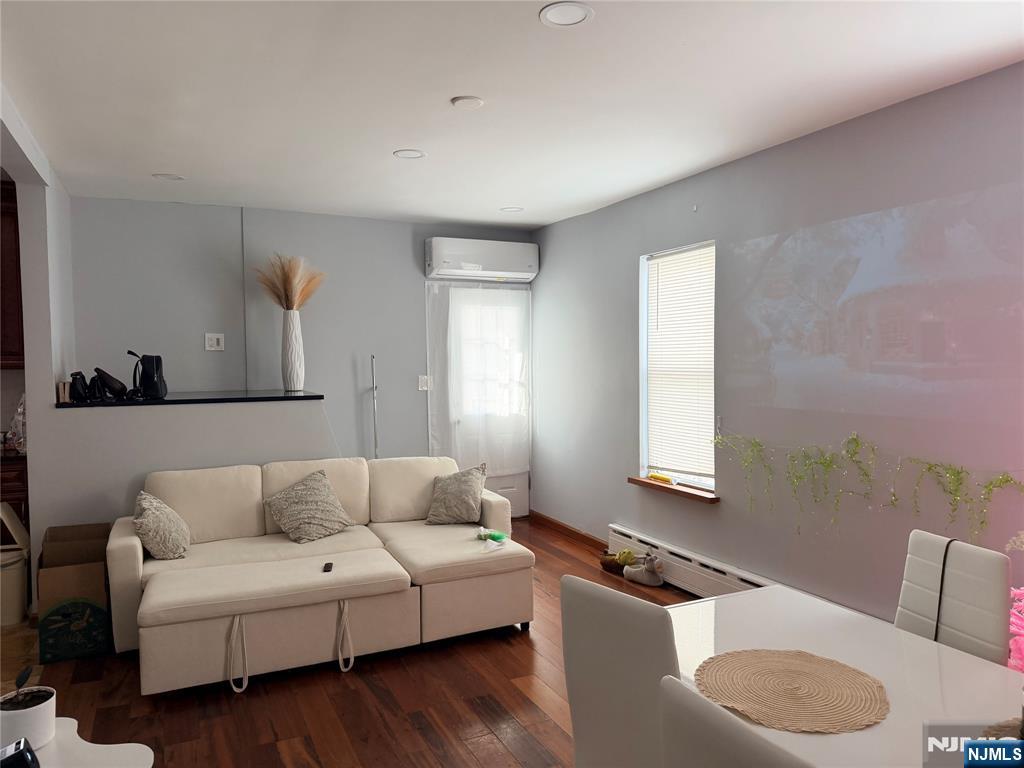 190 Wallington Avenue, Unit 1 Wallington, NJ 07057 - Photo 12 of 14