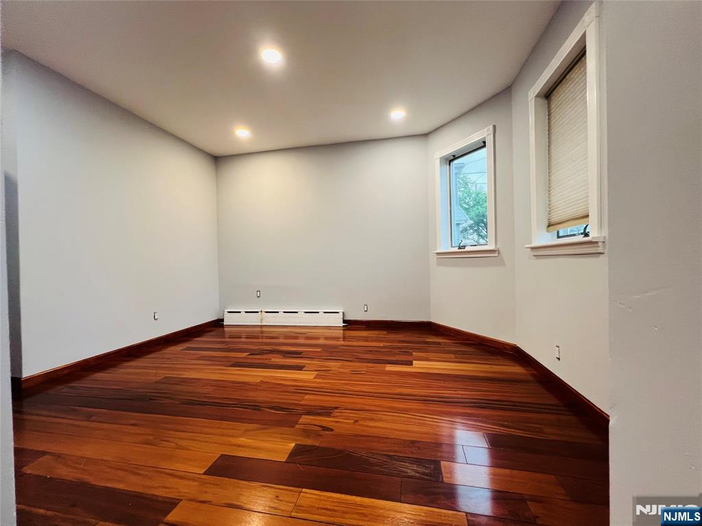 190 Wallington Avenue, Unit 1 Wallington, NJ 07057 - Photo 7 of 14