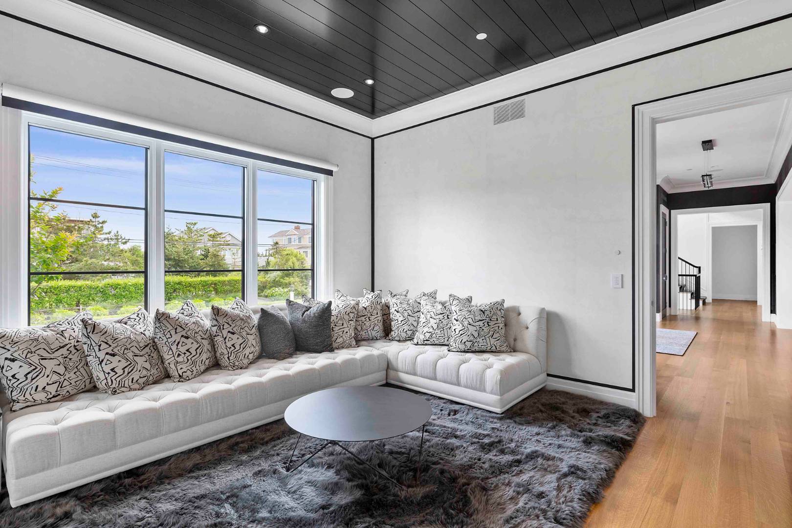 182 Dune Road Westhampton Beach, NY 11978 - Photo 17 of 22