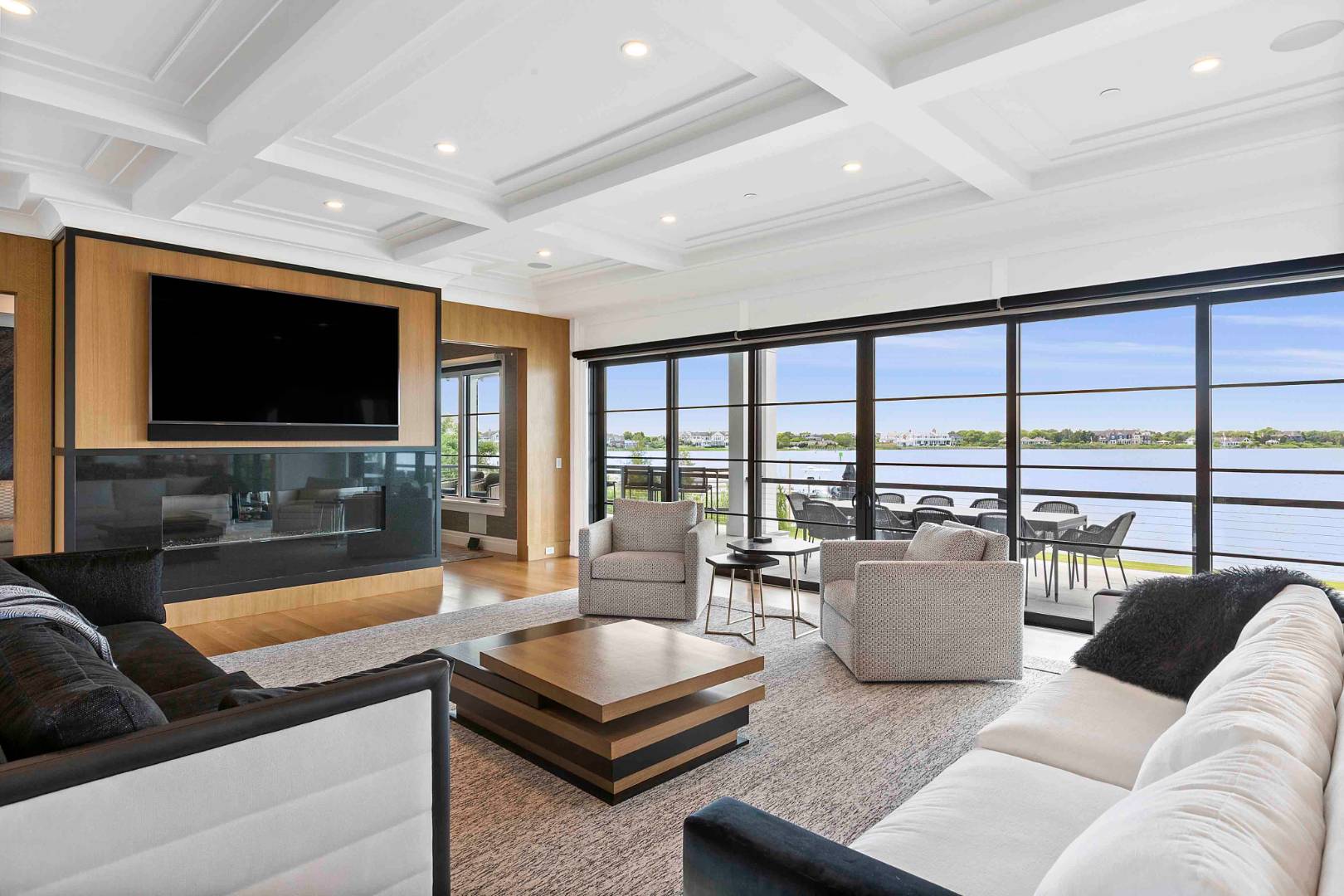 182 Dune Road Westhampton Beach, NY 11978 - Photo 6 of 22