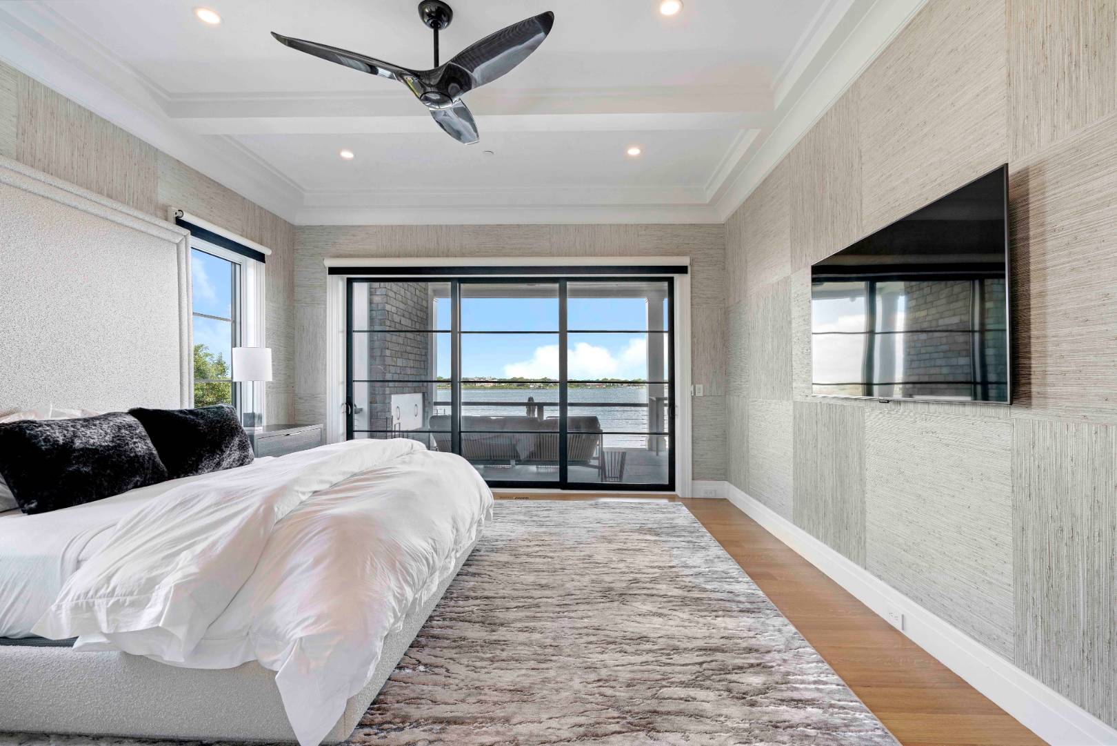 182 Dune Road Westhampton Beach, NY 11978 - Photo 8 of 22