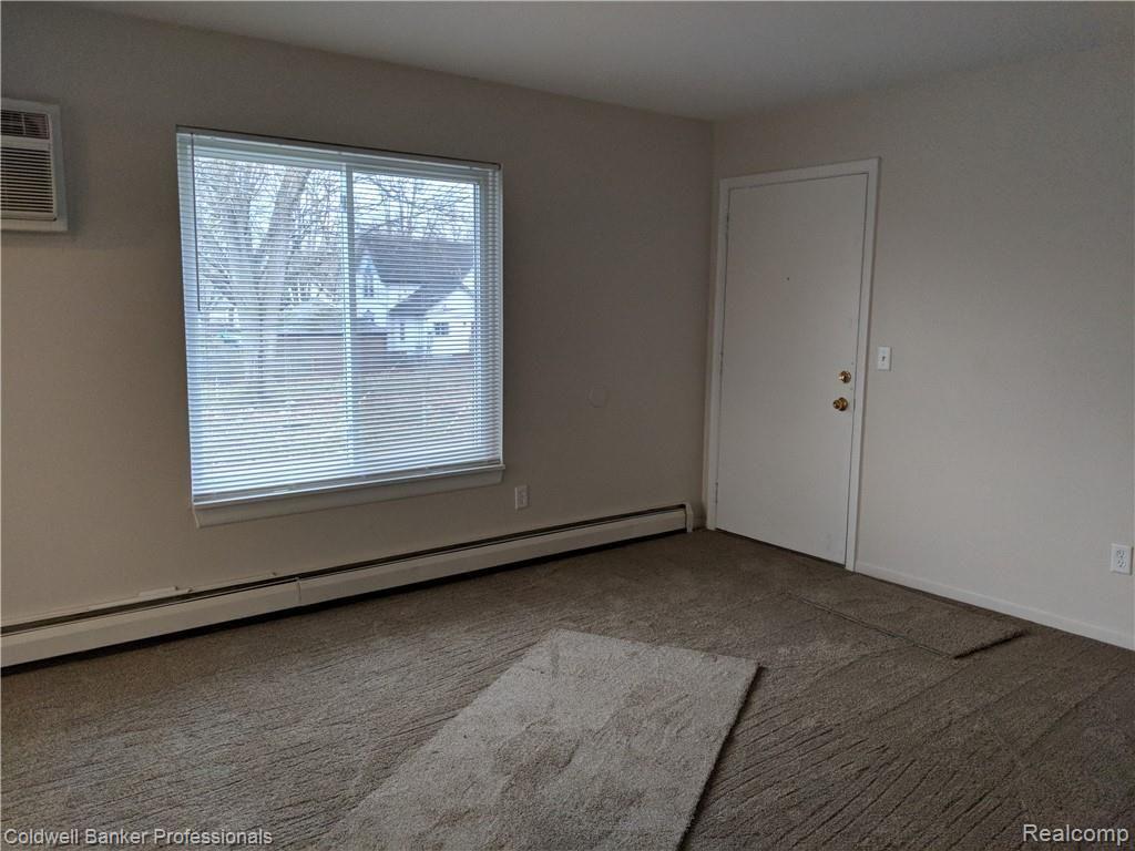 38 3rd Street, Unit 4 Mount Clemens, MI 48043 - Photo 4 of 10