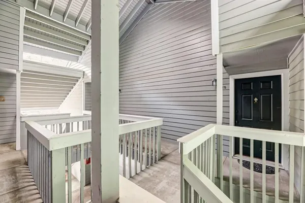 $1,900 | 529 Warm Springs Circle, Roswell, GA 30075
