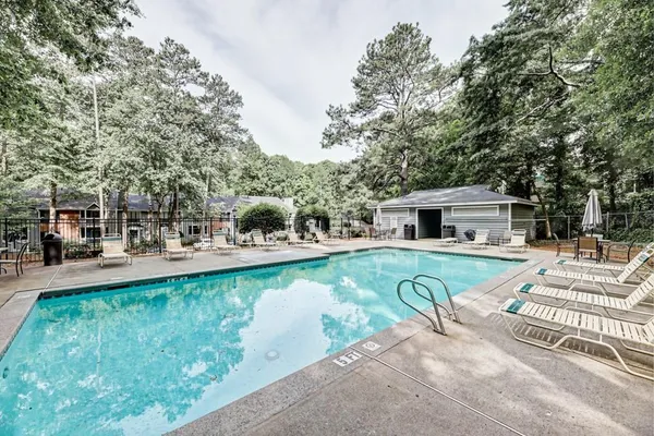 $1,900 | 529 Warm Springs Circle, Roswell, GA 30075