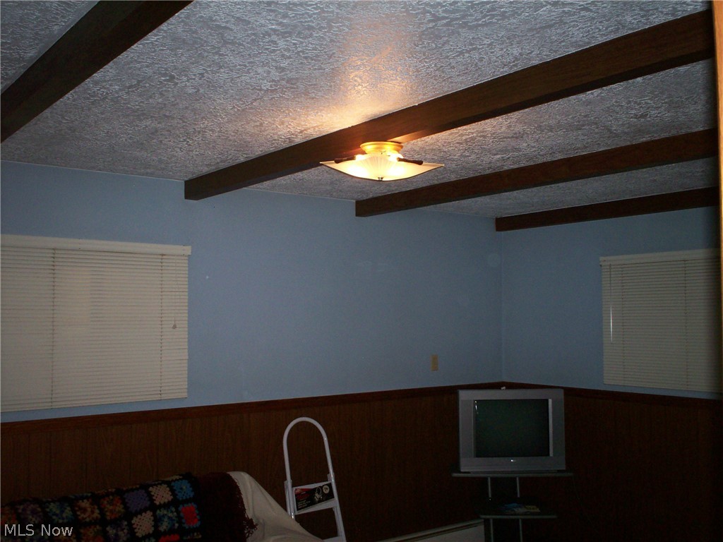 93 South Tamarack Road Akron, OH 44319 - Photo 32 of 35 Gallery Image 32