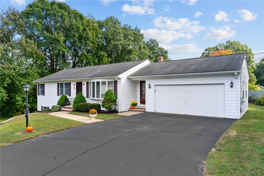 8 Granite Street Warwick, RI 02886 - Photo 3 of 37