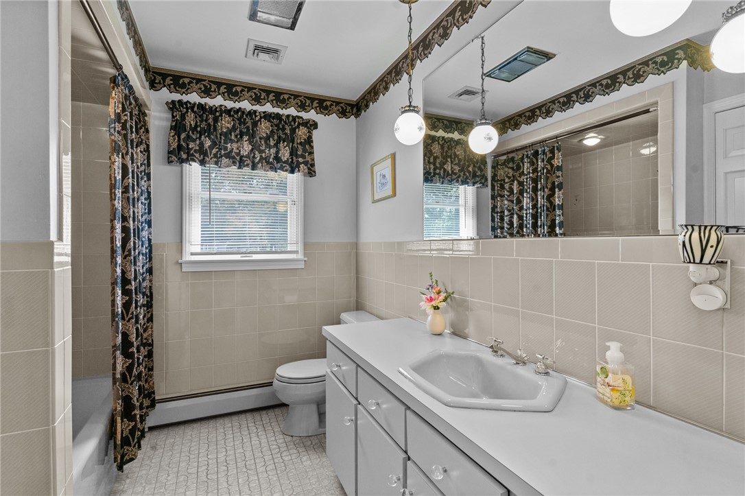 8 Granite Street Warwick, RI 02886 - Photo 31 of 37 upstairs full bath