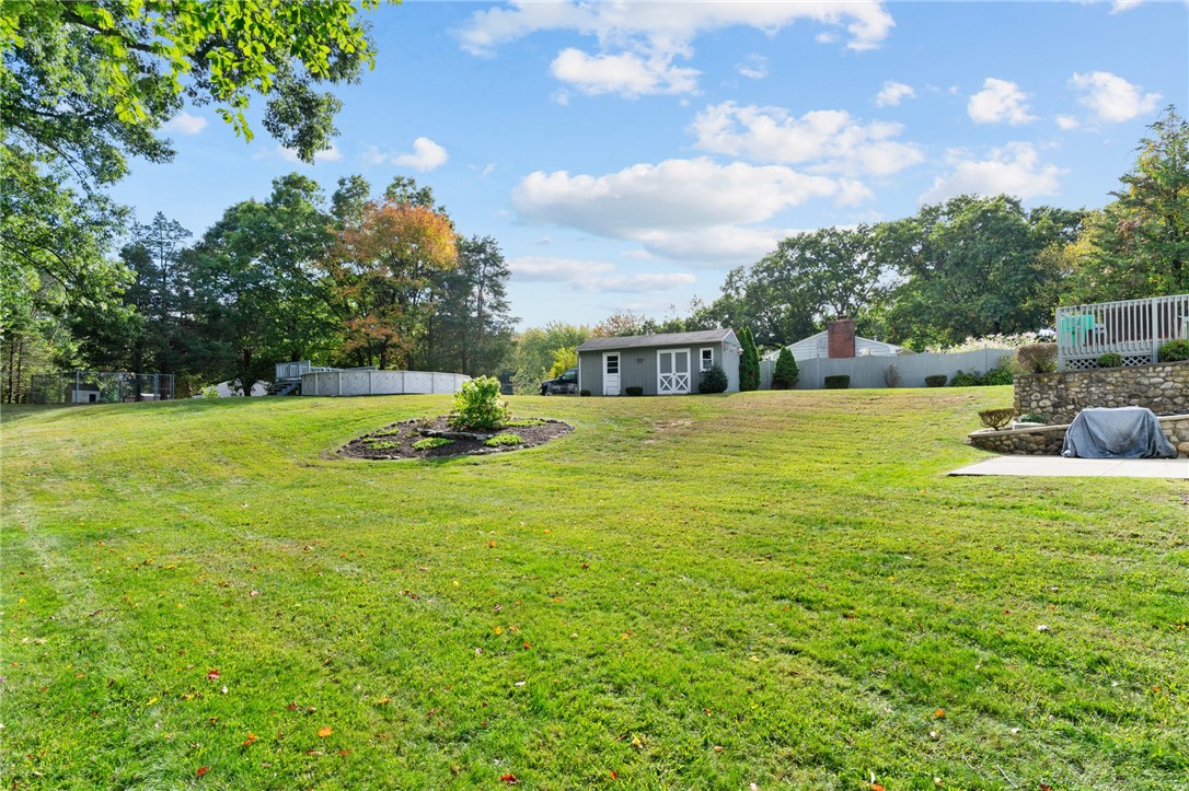 8 Granite Street Warwick, RI 02886 - Photo 9 of 37