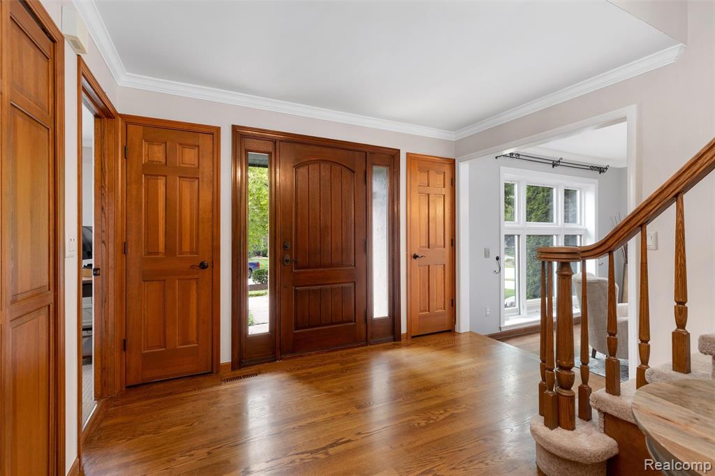 793 Box Canyon Court Rochester Hills, MI 48309 - Photo 5 of 48