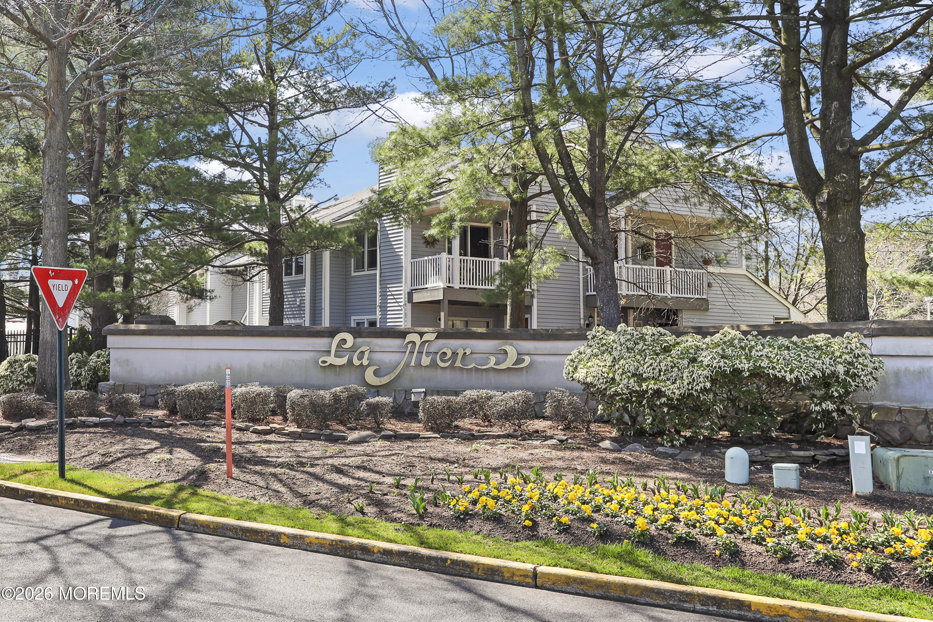 2202 Timber Ridge Court, Unit 2202 Parlin, NJ 08859 - Photo 1 of 41 6A8A0750 (1)