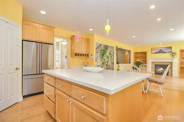 $1,295,000 | 4 148th Place Southwest, Lynnwood, WA 98087