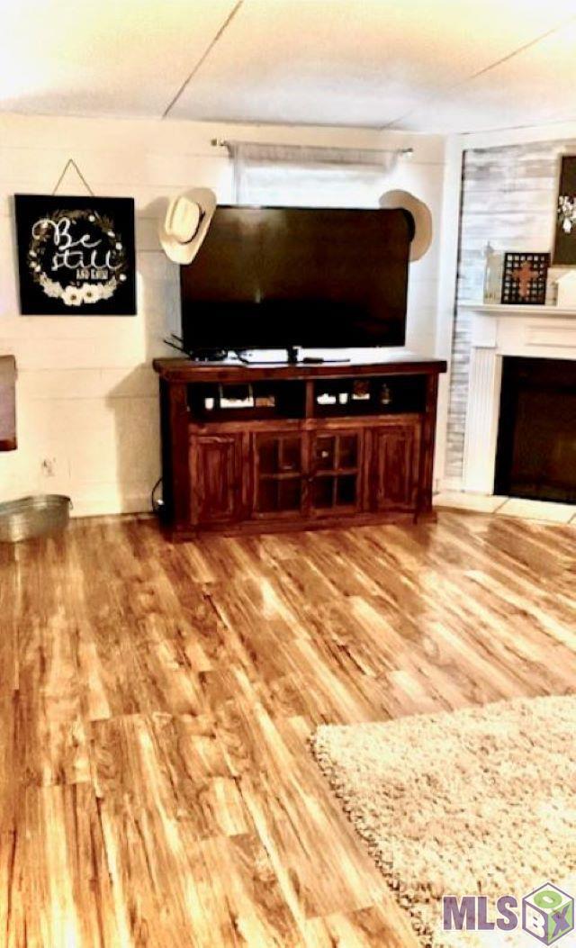 19797 Perrilloux Road Livingston, LA 70754 - Photo 4 of 8 Gallery Image 4