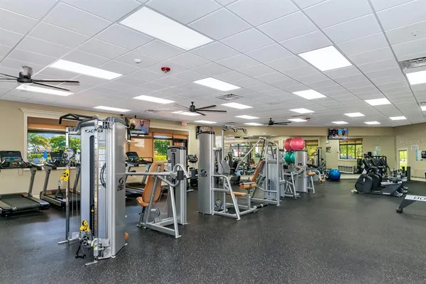 $3,500 | 6760 Willowshire Way, Bradenton, FL 34212