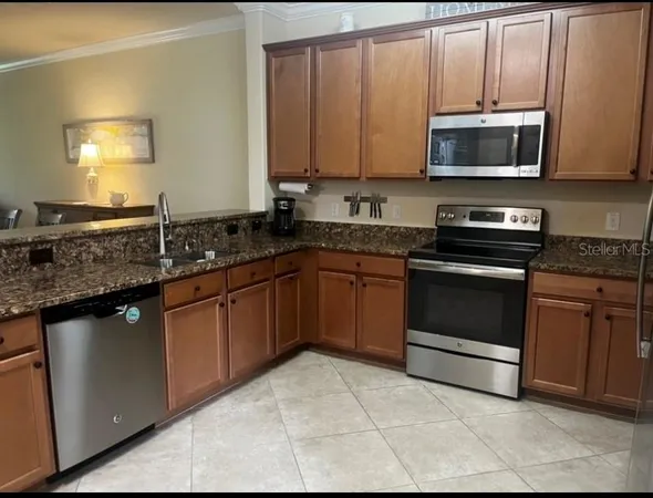 $3,500 | 6760 Willowshire Way, Bradenton, FL 34212