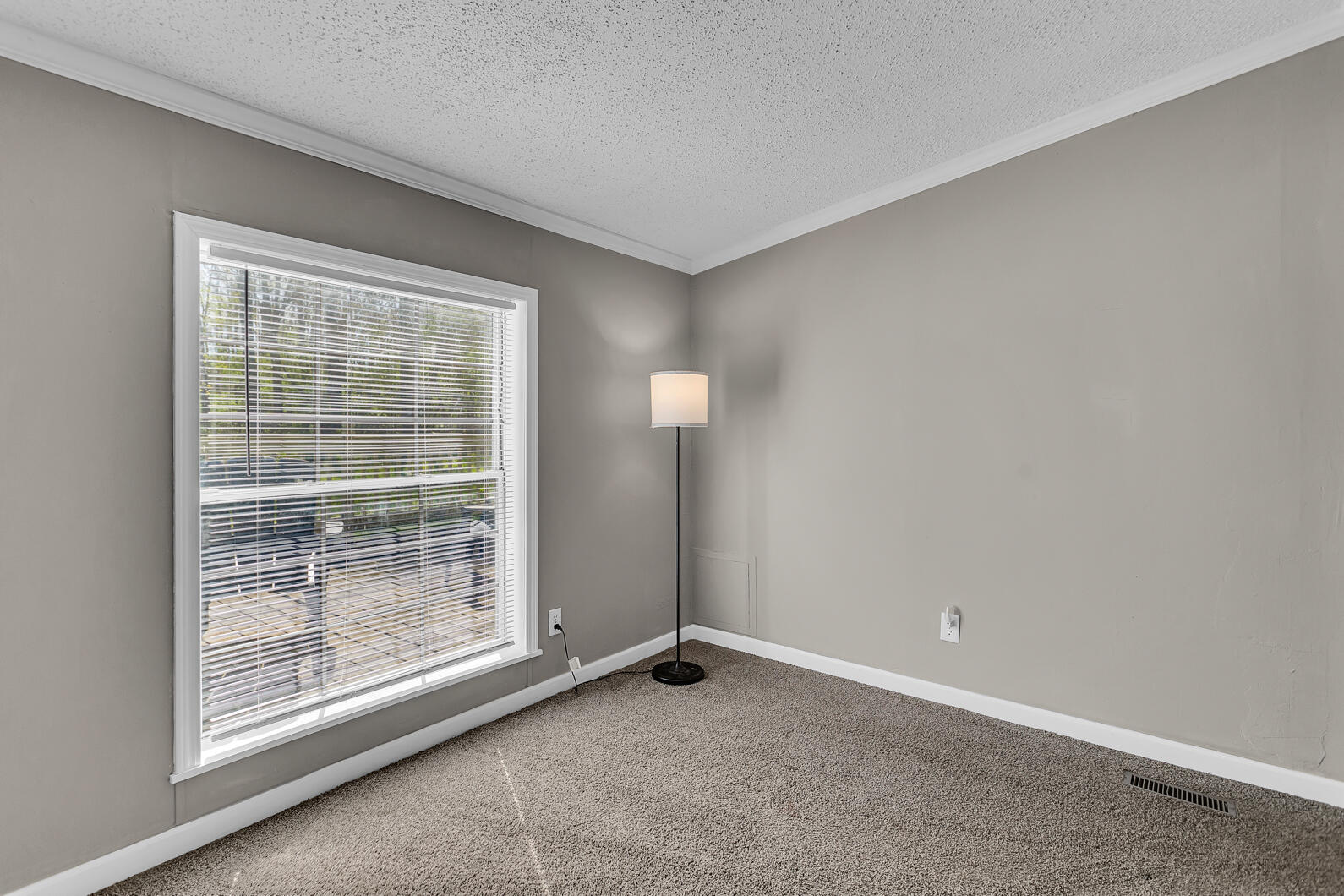 3657 McGill Road Jackson, MI 49201 - Photo 32 of 51 0N0A6083