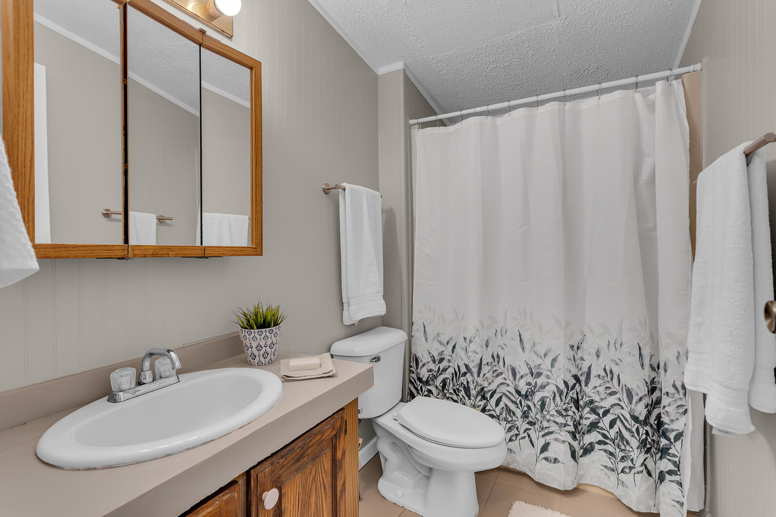 3657 McGill Road Jackson, MI 49201 - Photo 33 of 51 0N0A6086