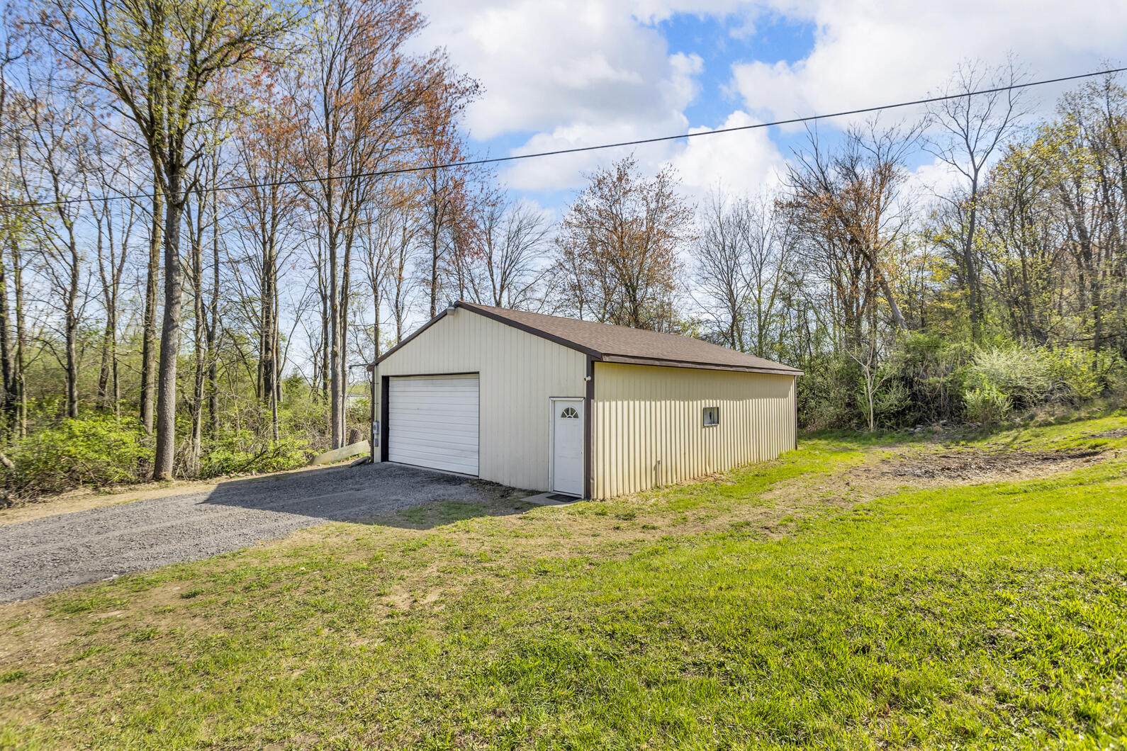 3657 McGill Road Jackson, MI 49201 - Photo 44 of 51 0N0A5996