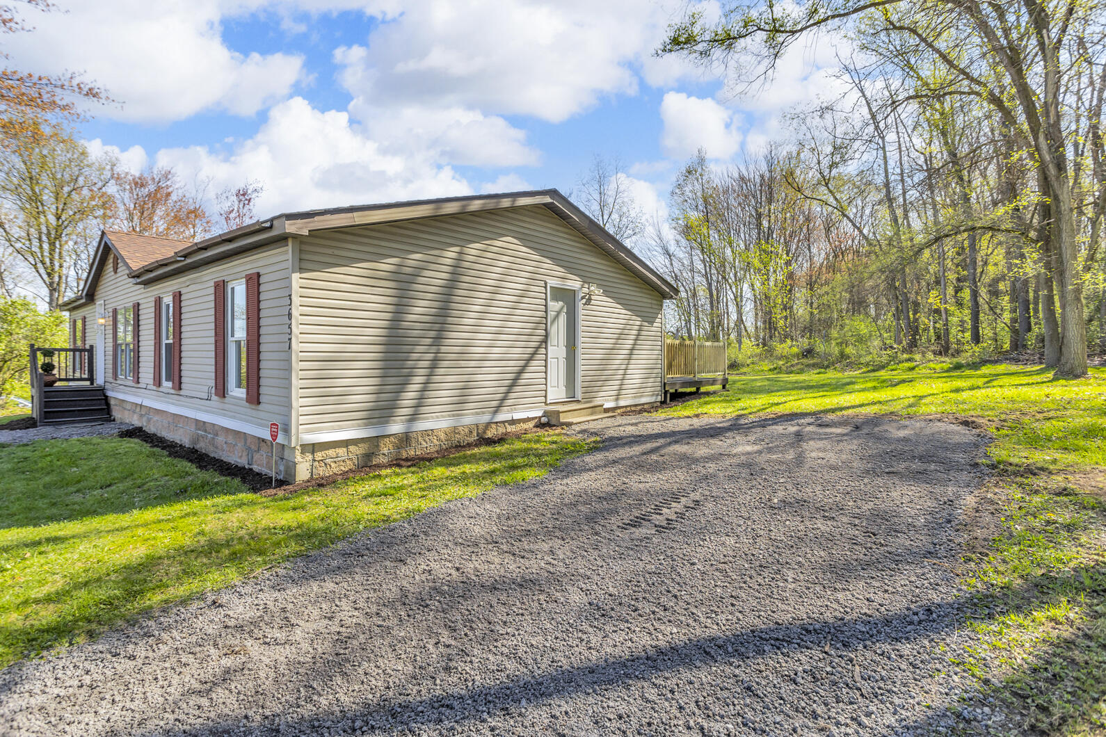 3657 McGill Road Jackson, MI 49201 - Photo 49 of 51 0N0A5999