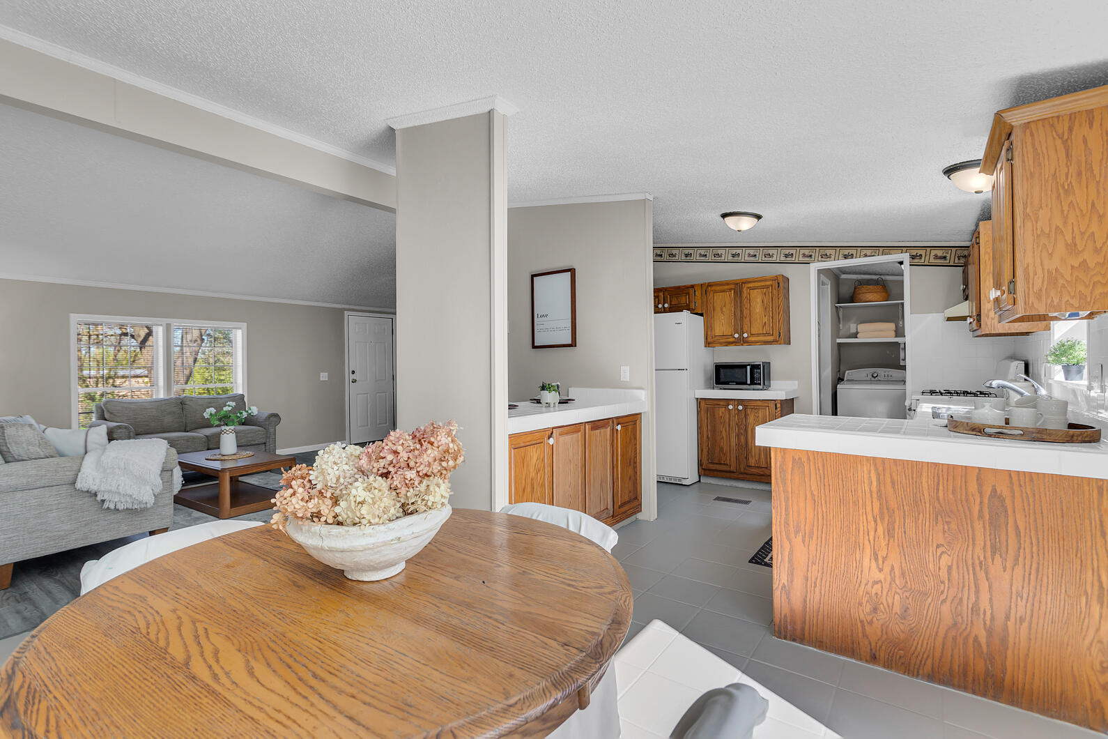 3657 McGill Road Jackson, MI 49201 - Photo 6 of 51 0N0A6032