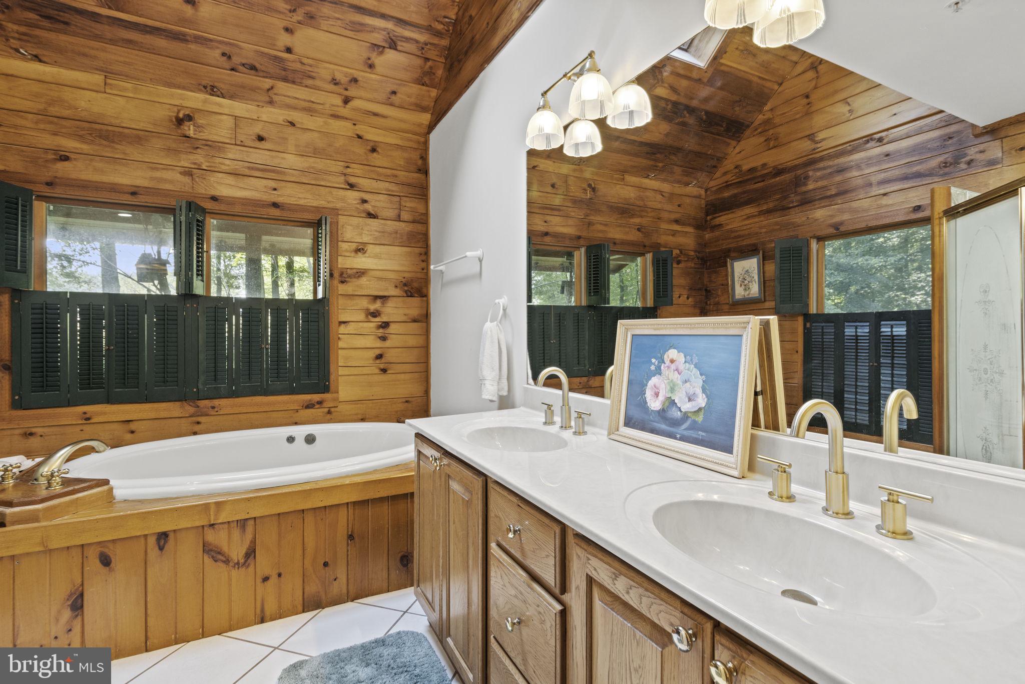 15274 Nottingham Road Upper Marlboro, MD 20772 - Photo 19 of 54 Primary Bathroom