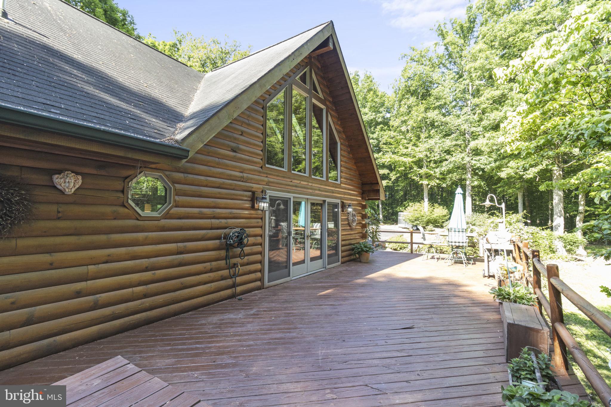 15274 Nottingham Road Upper Marlboro, MD 20772 - Photo 6 of 54 Beautful Deck