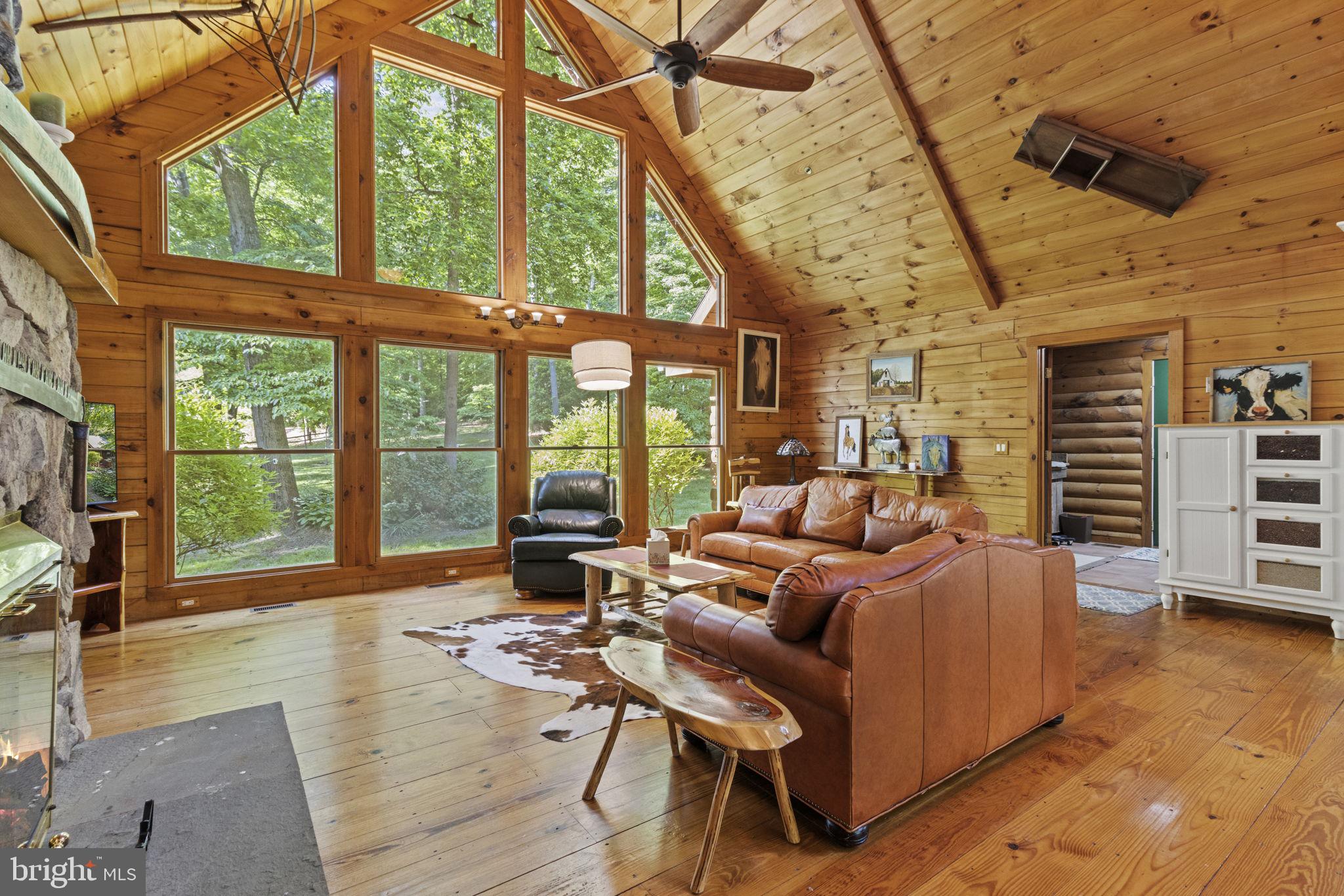 15274 Nottingham Road Upper Marlboro, MD 20772 - Photo 9 of 54 Family Room