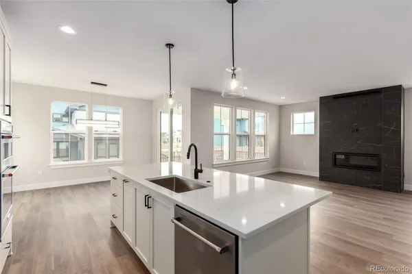 $1,144,897 | 5611 Wheaton Avenue, Longmont, CO 80503